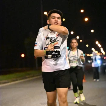 Runner Photo 7768231