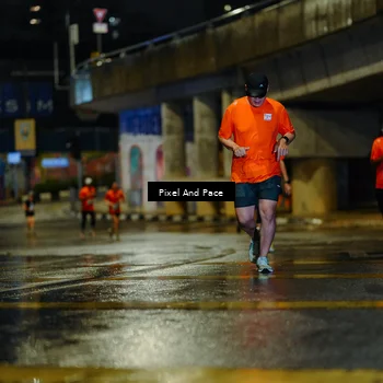 Runner Photo 7768248