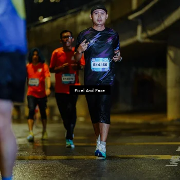 Runner Photo 7768258