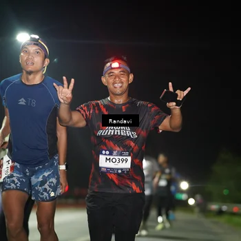 Runner Photo 7768309