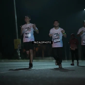 Runner Photo 7768320
