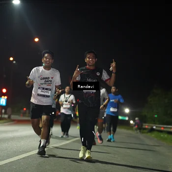 Runner Photo 7768378
