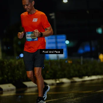 Runner Photo 7768379