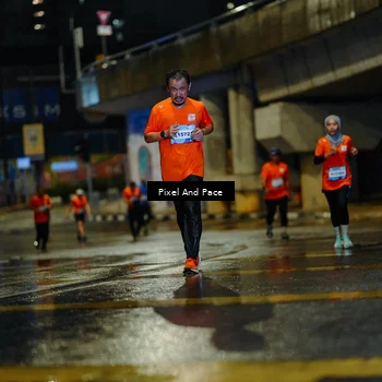 Runner Photo 7768381