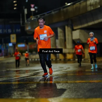 Runner Photo 7768384