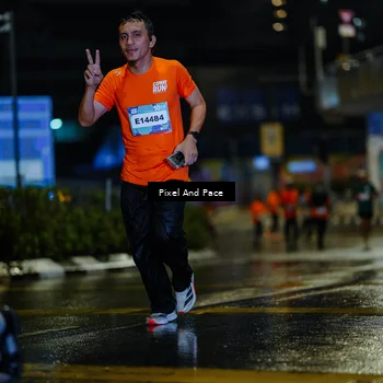 Runner Photo 7768445