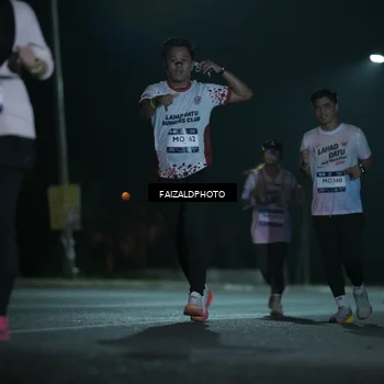 Runner Photo 7768457
