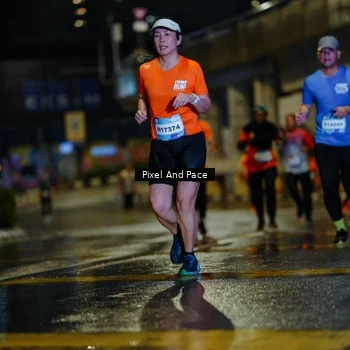 Runner Photo 7768467