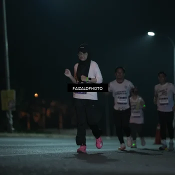 Runner Photo 7768474