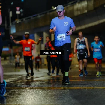 Runner Photo 7768476