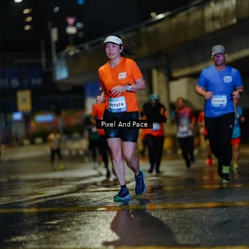 Runner Photo 7768483