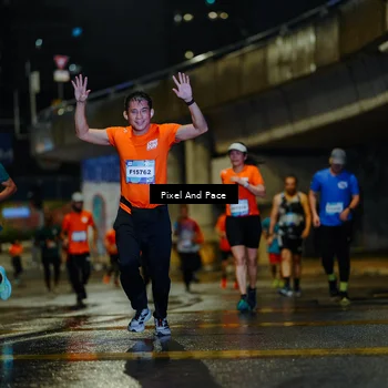 Runner Photo 7768496