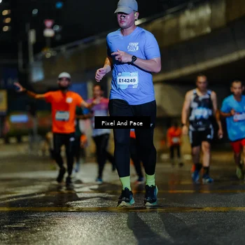 Runner Photo 7768498