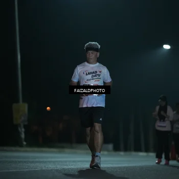 Runner Photo 7768517