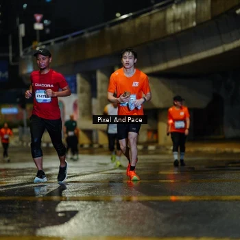 Runner Photo 7768534