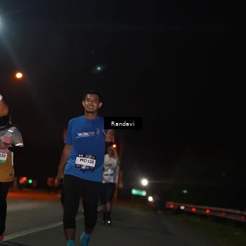 Runner Photo 7768536