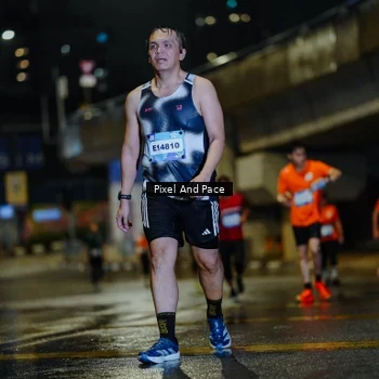 Runner Photo 7768553