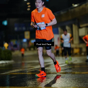 Runner Photo 7768583