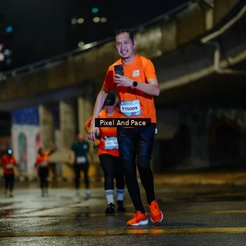 Runner Photo 7768584