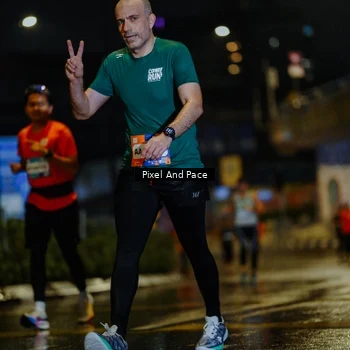 Runner Photo 7768704