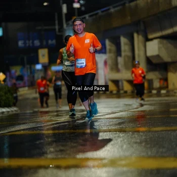 Runner Photo 7768721