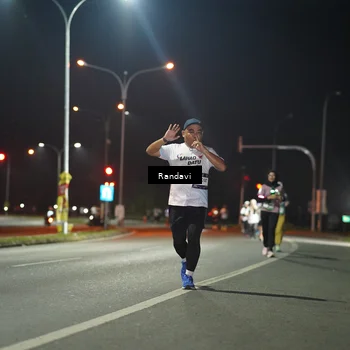 Runner Photo 7768729