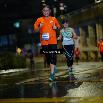Runner Photo 7768746