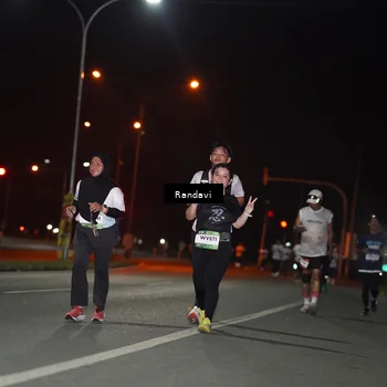 Runner Photo 7768755