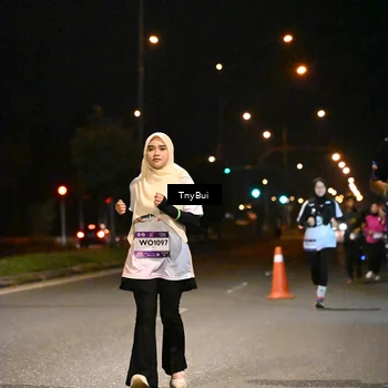 Runner Photo 7768765