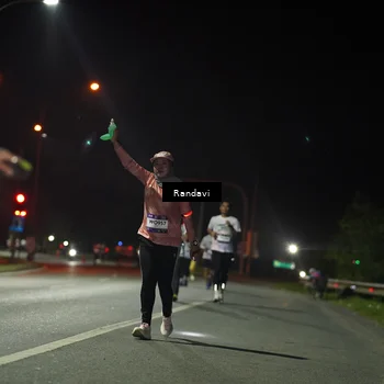 Runner Photo 7768788