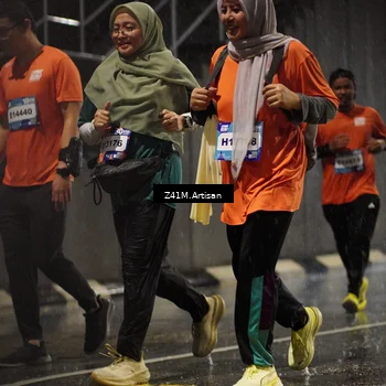 Runner Photo 7768800