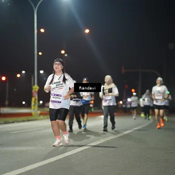 Runner Photo 7768812