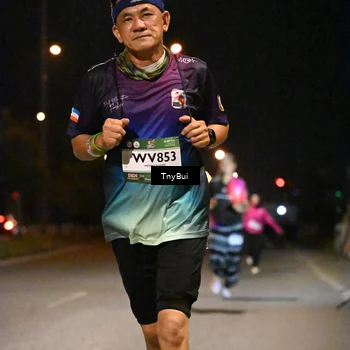 Runner Photo 7768813