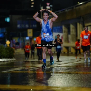 Runner Photo 7768814
