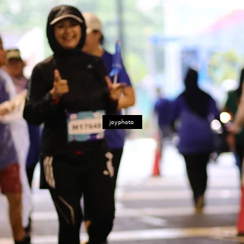 Runner Photo 7768839