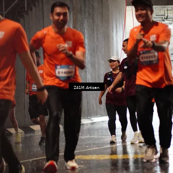 Runner Photo 7768875