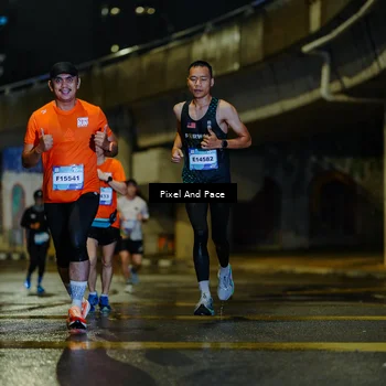 Runner Photo 7768890