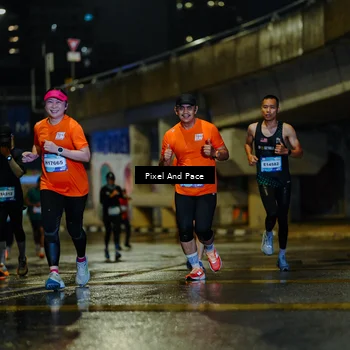 Runner Photo 7768891
