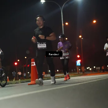 Runner Photo 7768894