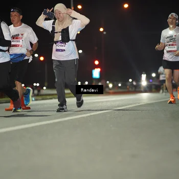Runner Photo 7768900