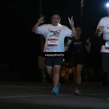 Runner Photo 7768903