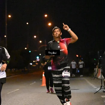 Runner Photo 7768908