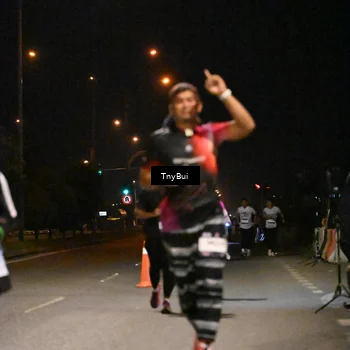 Runner Photo 7768919