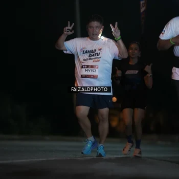 Runner Photo 7768922