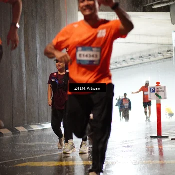Runner Photo 7768925