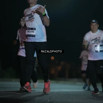 Runner Photo 7768941