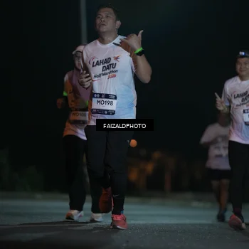 Runner Photo 7768942