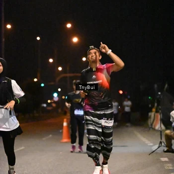 Runner Photo 7768948