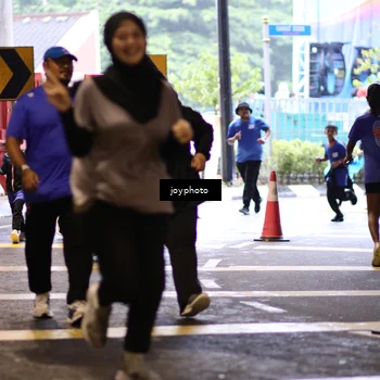 Runner Photo 7768951
