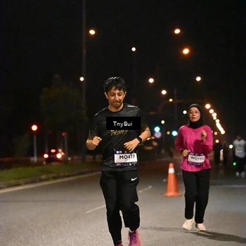 Runner Photo 7768954